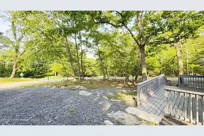  117 Clifton Drive, Bushkill, PA 18324 - Photo 32