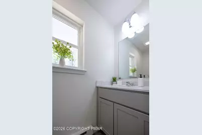  2222 Overlook Dr 49 Drive #49, Tobyhanna, PA 18466 - Photo 16