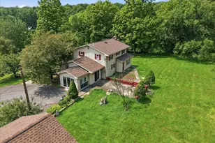 256 Craigs Meadow Rd, East Stroudsburg, PA 18301 - Photo 6