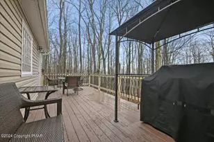 1016 Overlook Trl, Newfoundland, PA 18445 - Photo 48
