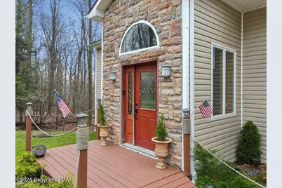  1016 Overlook Trail, Newfoundland, PA 18445 - Photo 4