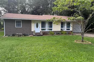 123 Stillwater Dr, Pocono Summit, PA 18346 - Photo 1