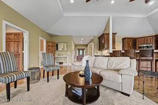 3 Redwood Ln, East Stroudsburg, PA 18301 - Photo 34