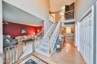  4132 Crest View Drive, Stroudsburg, PA 18360 - Photo 6