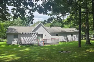 513 Gandolf Rd, Tamiment, PA 18371 - Photo 38