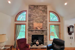 201 Garfield Ln, East Stroudsburg, PA 18301 - Photo 20