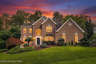 268 Great Bear Way Rd, East Stroudsburg, PA 18302 - Photo 2