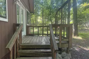 2111 Spring Dr, Bushkill, PA 18324 - Photo 6