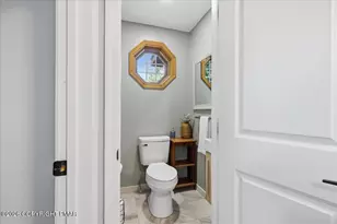 7901 Sleepy Hollow Dr, Tobyhanna, PA 18466 - Photo 36