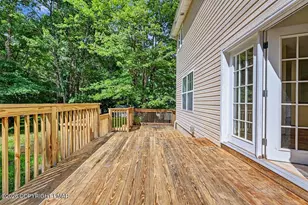 137 N Meckesville Rd, Albrightsville, PA 18210 - Photo 4