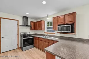 137 N Meckesville Rd, Albrightsville, PA 18210 - Photo 16