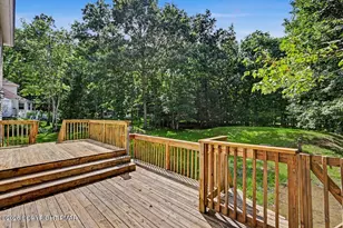 137 N Meckesville Rd, Albrightsville, PA 18210 - Photo 6