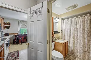 309 Jubilee Dr, Stockertown, PA 18083 - Photo 26