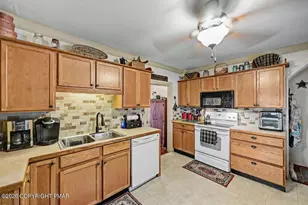309 Jubilee Dr, Stockertown, PA 18083 - Photo 18