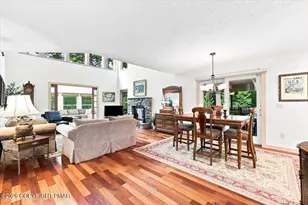 102 Fox Run, Buck Hill Falls, PA 18323 - Photo 10