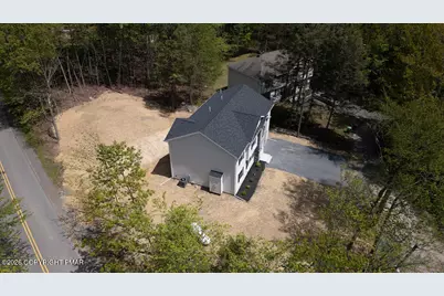  8514 Hillcrest Drive, Tobyhanna, PA 18466 - Photo 2