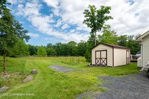 263 Waverly Dr, East Stroudsburg, PA 18302 - Photo 4