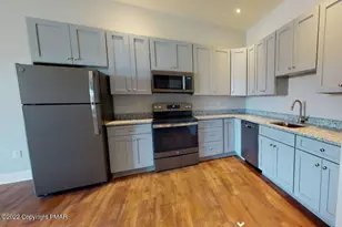 55 N Courtland St, East Stroudsburg, PA 18301 - Photo 4