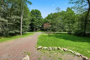 215 George Dr, Pocono Lake, PA 18347 - Photo 6