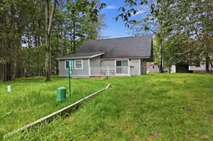 8919 Moose Ln, Tobyhanna, PA 18466 - Photo 4