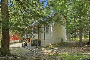1046 Rainbow Dr, Lake Ariel, PA 18436 - Photo 40