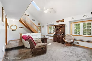 1046 Rainbow Dr, Lake Ariel, PA 18436 - Photo 2