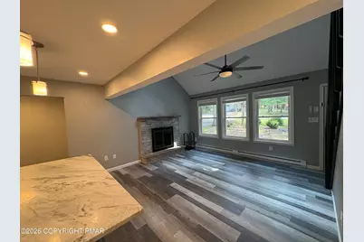 319 Hyland Drive, East Stroudsburg, PA 18301 - Photo 10