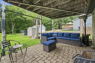 12416 Mountain Laurel Dr, East Stroudsburg, PA 18302 - Photo 10
