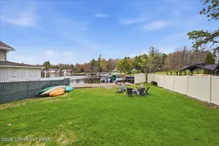 32 S Lake Dr, Lake Harmony, PA 18624 - Photo 14