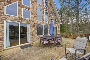 32 S Lake Dr, Lake Harmony, PA 18624 - Photo 16