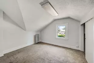 1198 W Main St, Stroudsburg, PA 18360 - Photo 18