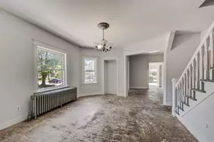 1198 W Main St, Stroudsburg, PA 18360 - Photo 4