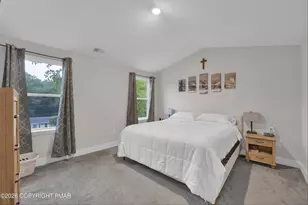 909 Oak St, Jim Thorpe, PA 18229 - Photo 16