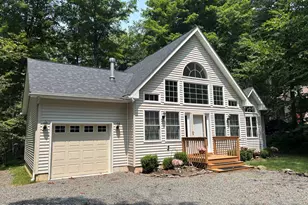 108 Lyman Ln, Covington Township, PA 18424 - Photo 2