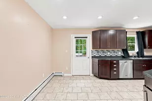 105 Ledgewood Dr, East Stroudsburg, PA 18301 - Photo 8