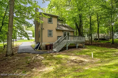  132 Cottonwood Court, Milford, PA 18337 - Photo 4