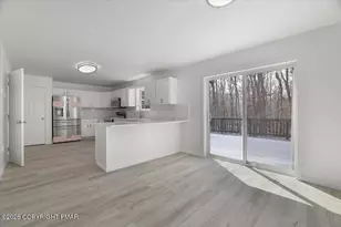 1111 Apollo Dr, Gouldsboro, PA 18424 - Photo 10