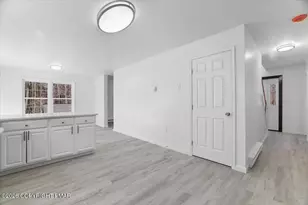 1111 Apollo Dr, Gouldsboro, PA 18424 - Photo 8