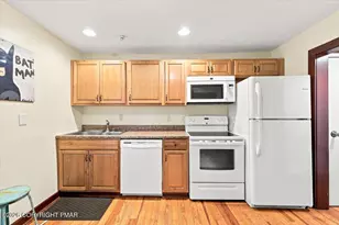 221 Upper Swiftwater Rd, Cresco, PA 18326 - Photo 24