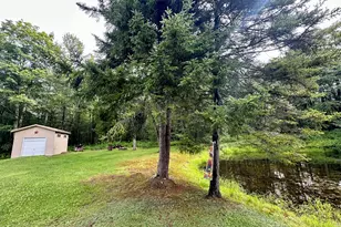 1201 Railroad Ave, Gouldsboro, PA 18424 - Photo 26