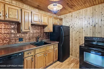  3307 Red Run Road, Pocono Summit, PA 18346 - Photo 10