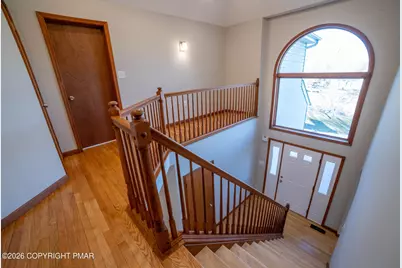  902 Thornberry Court, East Stroudsburg, PA 18302 - Photo 8