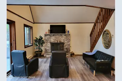  193 Bellingham Drive, Bushkill, PA 18324 - Photo 8