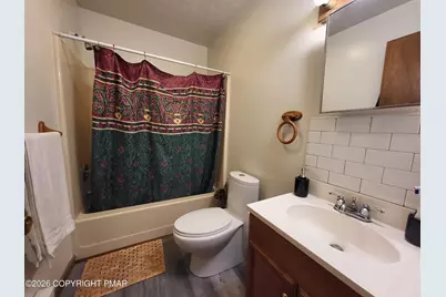  193 Bellingham Drive, Bushkill, PA 18324 - Photo 18
