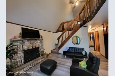  193 Bellingham Drive, Bushkill, PA 18324 - Photo 12