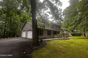 6164 Starlight Ct, Swiftwater, PA 18370 - Photo 8