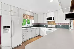 15 Larch Rd, Jim Thorpe, PA 18229 - Photo 12