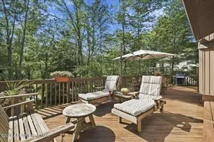 6262 Lakeview Dr, Pocono Pines, PA 18350 - Photo 14