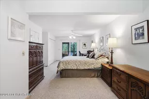 6262 Lakeview Dr, Pocono Pines, PA 18350 - Photo 20