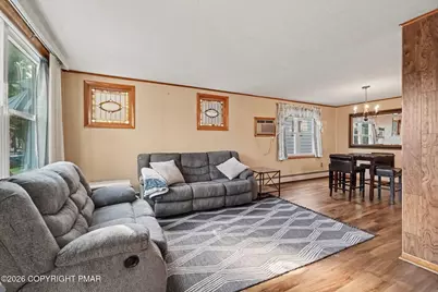  104 Lawrence Street, Wilkes Barre, PA 18702 - Photo 2